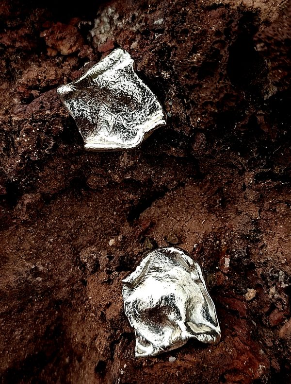 pendientes pequeños, gramos, 2 cm*1,5 cm