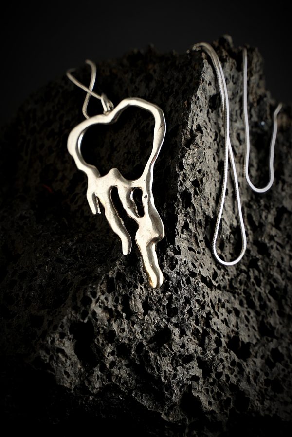 colgante corazón grande, 7,9 gramos, 7*3,5 cm - Imagen 2